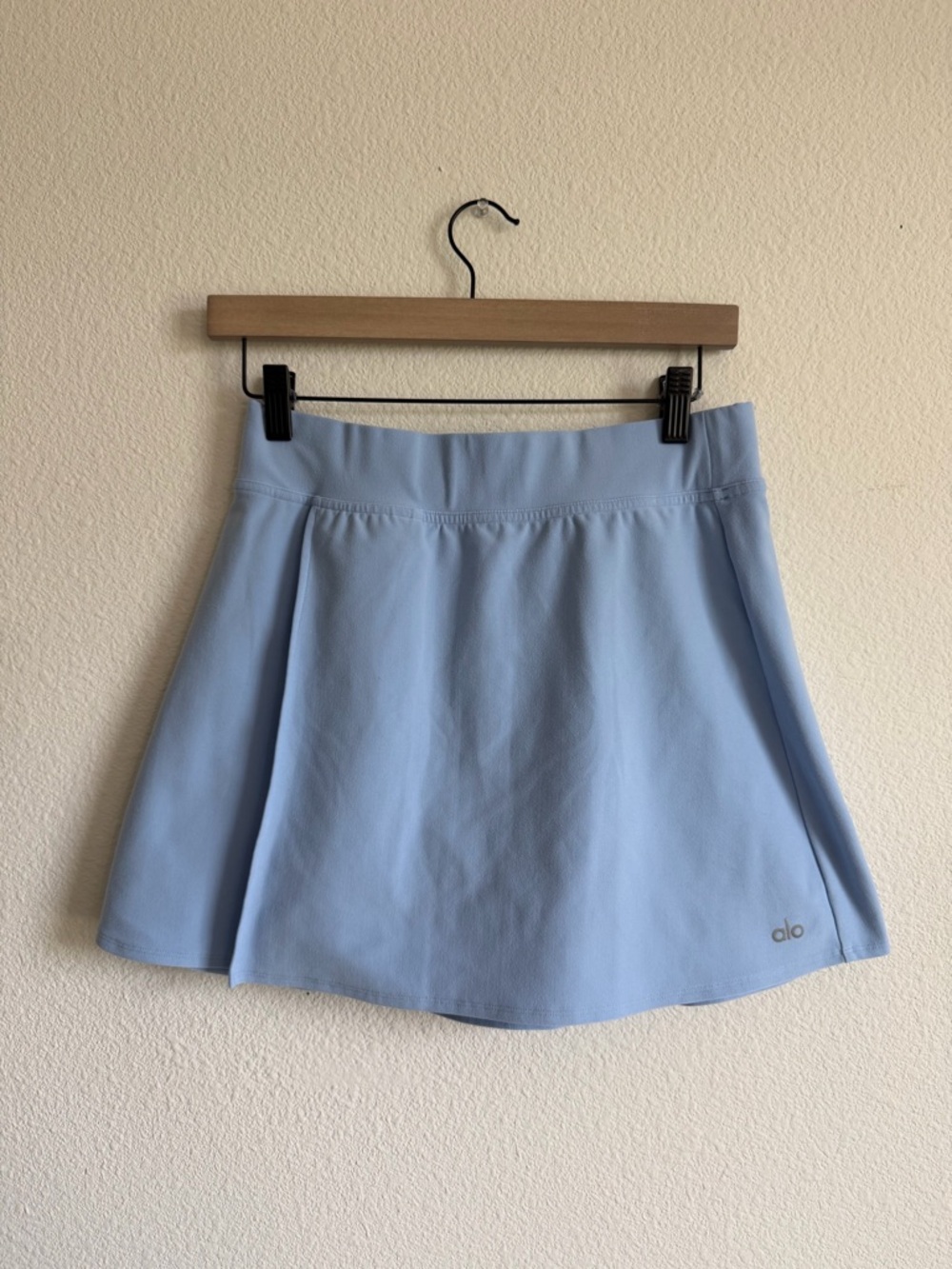 ALO Yoga Light Blue Soft Tennis Mini Skirt